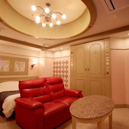 Hotel Shasha Toyonaka (Adults Only) Екстериор снимка