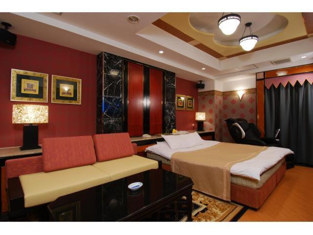Hotel Shasha Toyonaka (Adults Only) Екстериор снимка